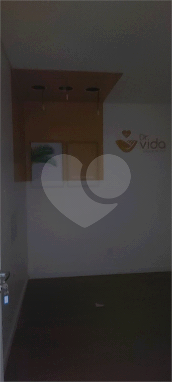 PRÉDIO INTEIRO em HORTO
