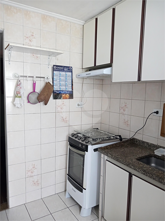 Apartamento à venda com 2 quartos, 50m² - Foto 9