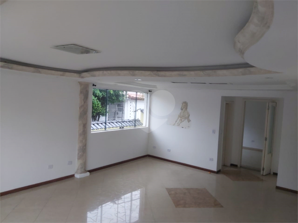 Belíssimo sobrado na Vila Rosália!