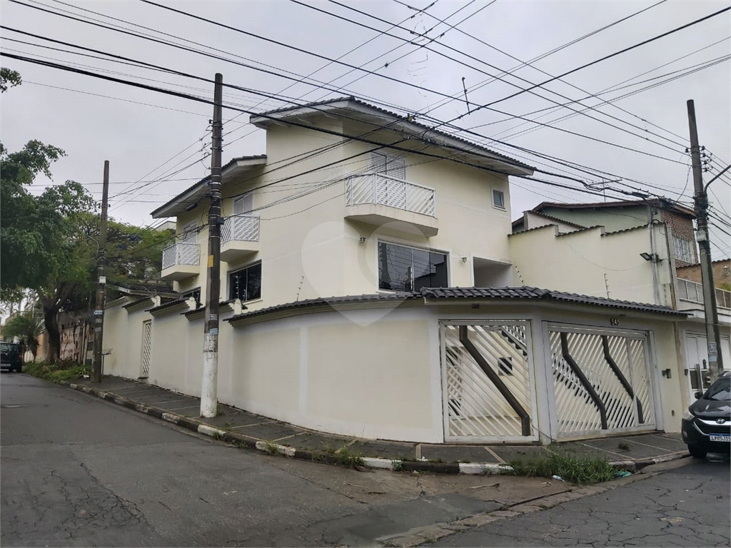 Belíssimo sobrado na Vila Rosália!