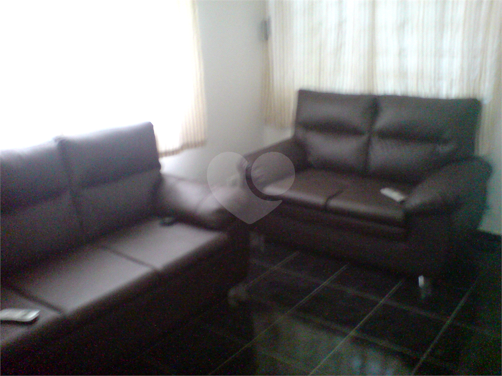 sobrado 3 dormitórios