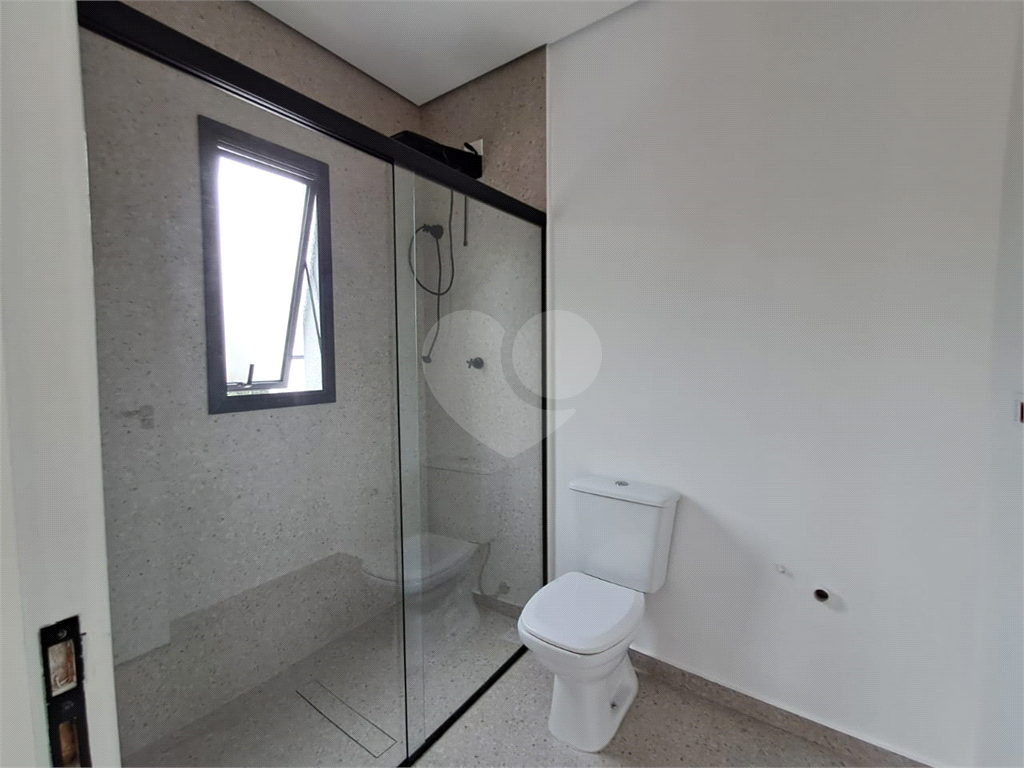 Casa sobrado de 112m² nova 2 suítes ambas com varanda 2 vagas área gourmet Vila Pompéia