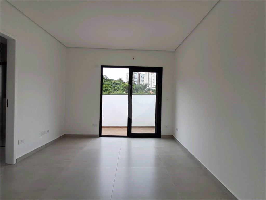 Casa sobrado de 112m² nova 2 suítes ambas com varanda 2 vagas área gourmet Vila Pompéia