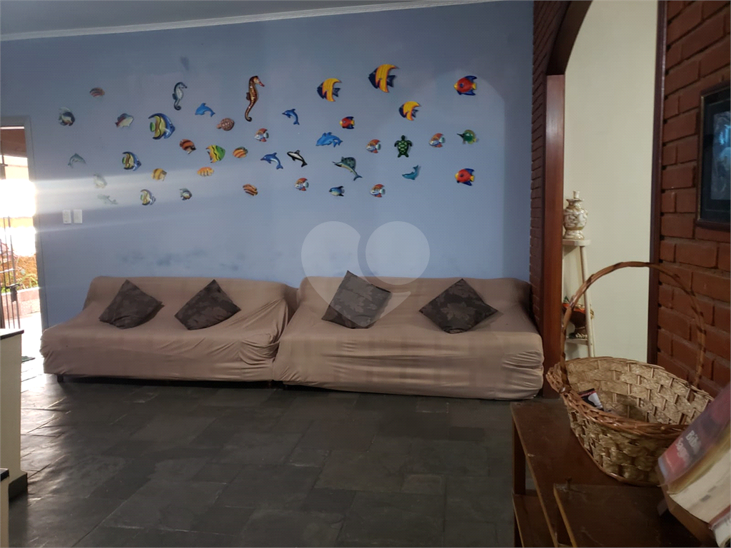 CASA ALTO PADRÃO EM MONGAGUÁ PÉ NA AREIA