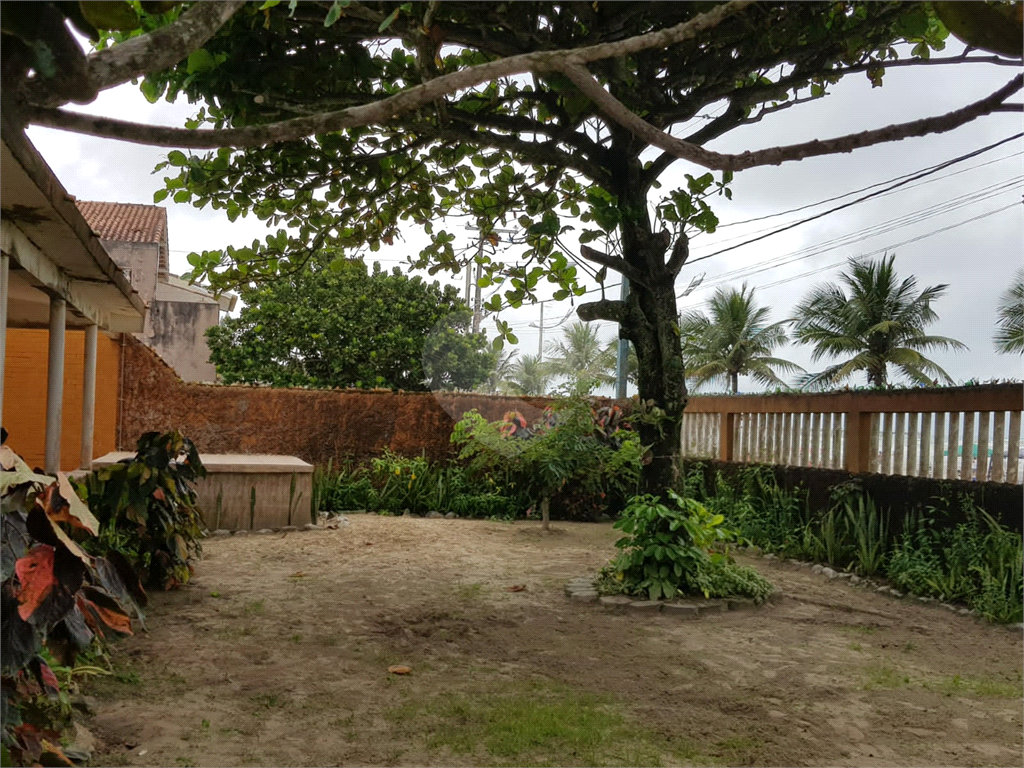 CASA ALTO PADRÃO EM MONGAGUÁ PÉ NA AREIA