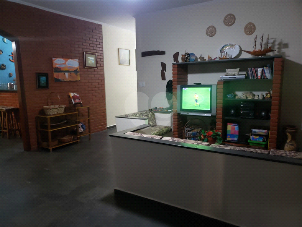 CASA ALTO PADRÃO EM MONGAGUÁ PÉ NA AREIA