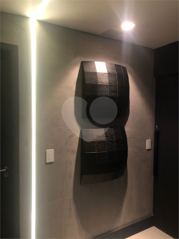 Apartamento 100% decorado e automatizado