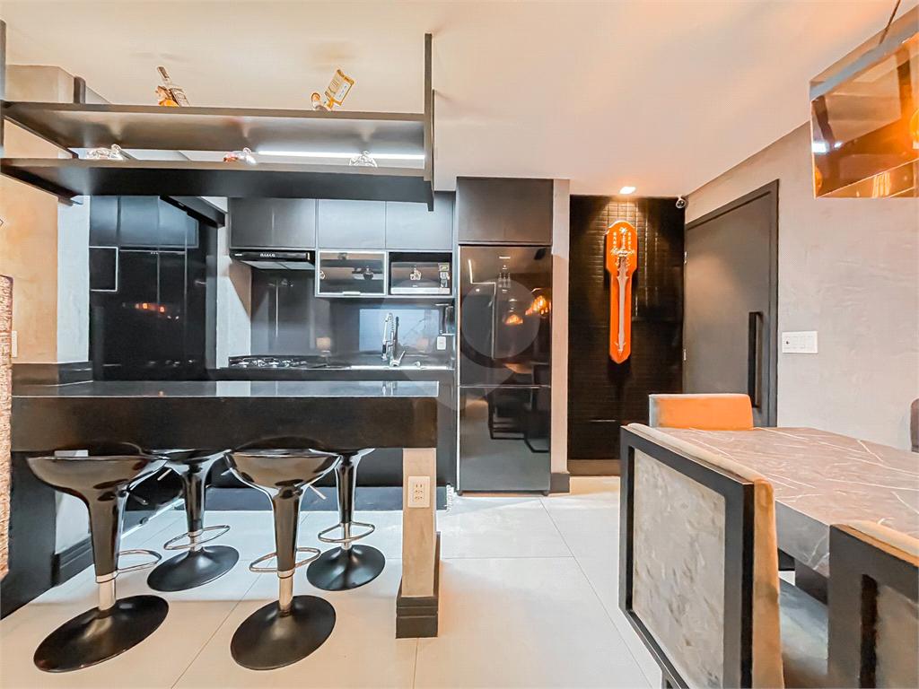 Apartamento 100% decorado e automatizado