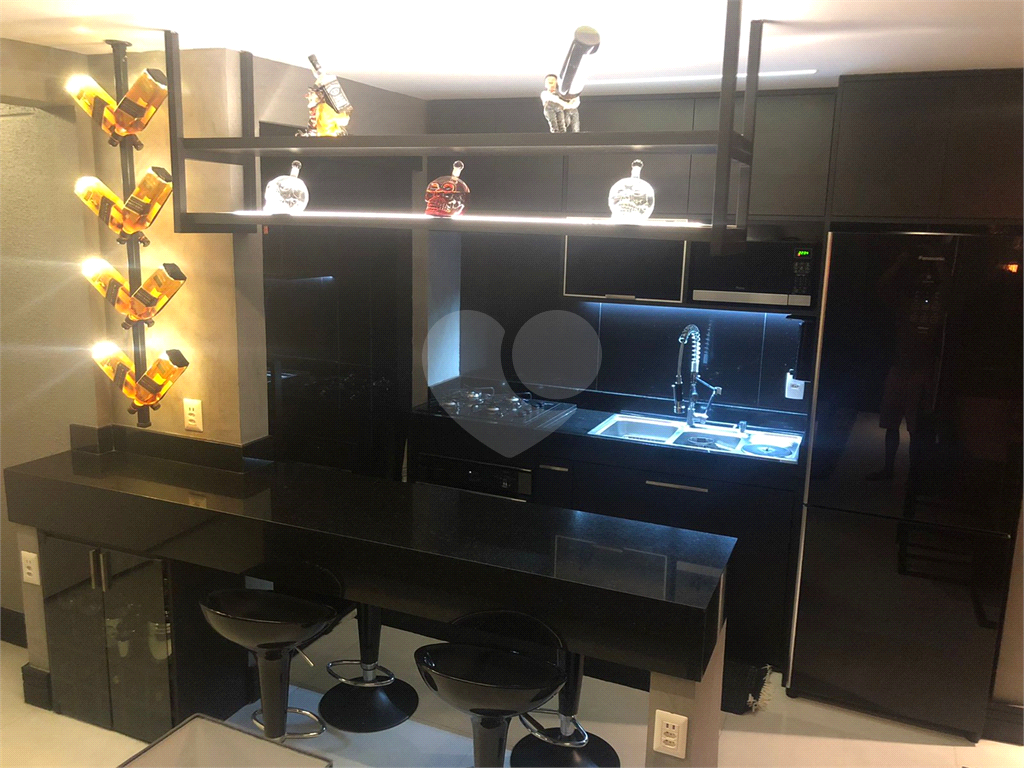 Oportunidade!!! Apartamento 100% decorado e automatizado. Excelente Localização!