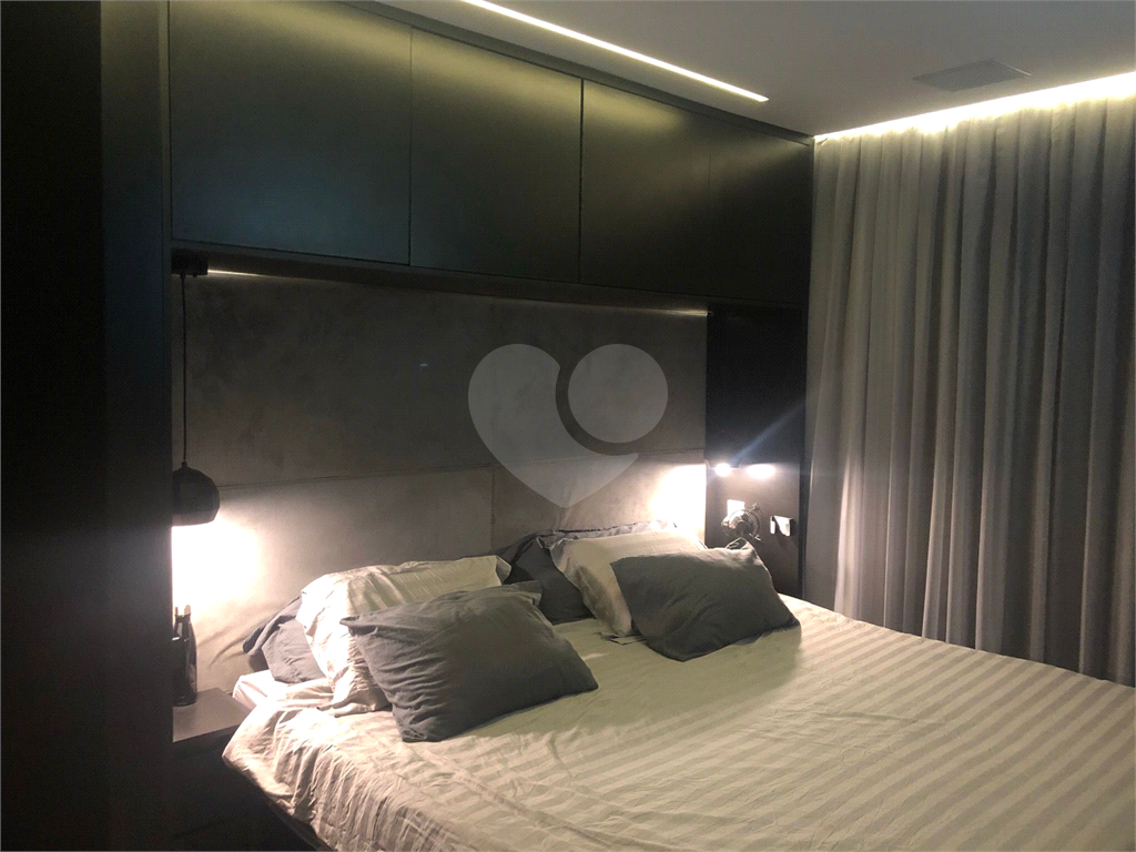 Oportunidade!!! Apartamento 100% decorado e automatizado. Excelente Localização!