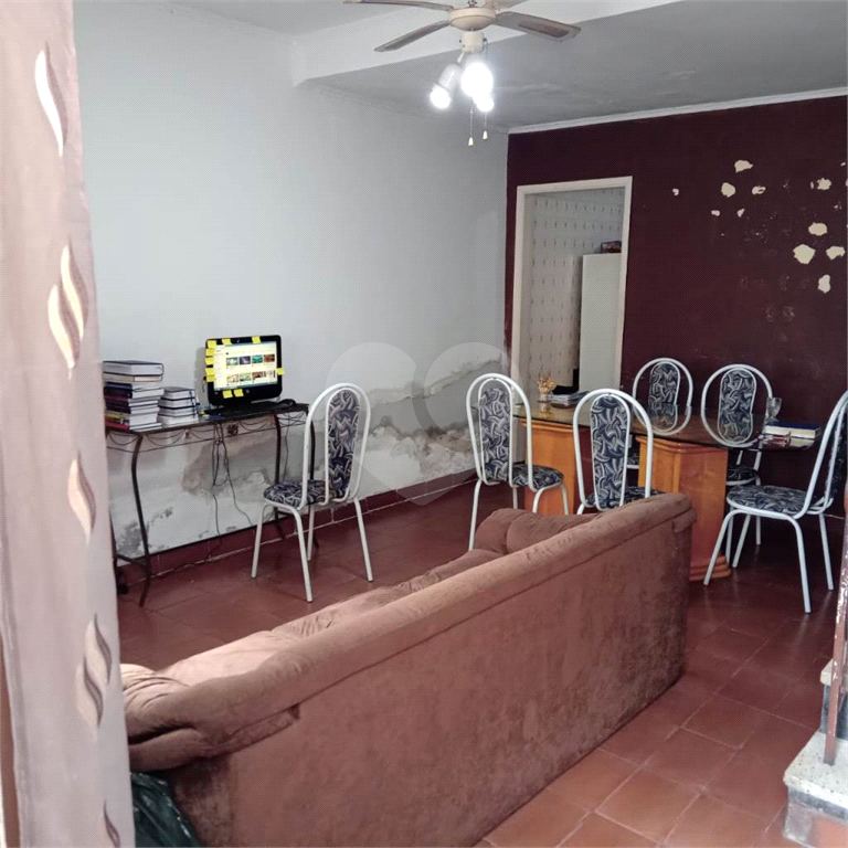 CASA em PARQUE EDU CHAVES