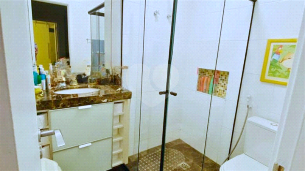 MARAVILHOSO SOBRADO CONDOMÍNIO FECHADO
