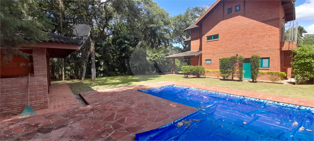 Sobrado à venda com 3 quartos, 400m² - Foto 1