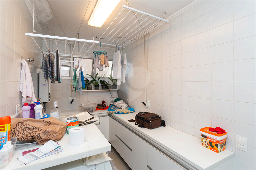 Apártamento - Perdizes - 3 Dormitórios - 156 m²