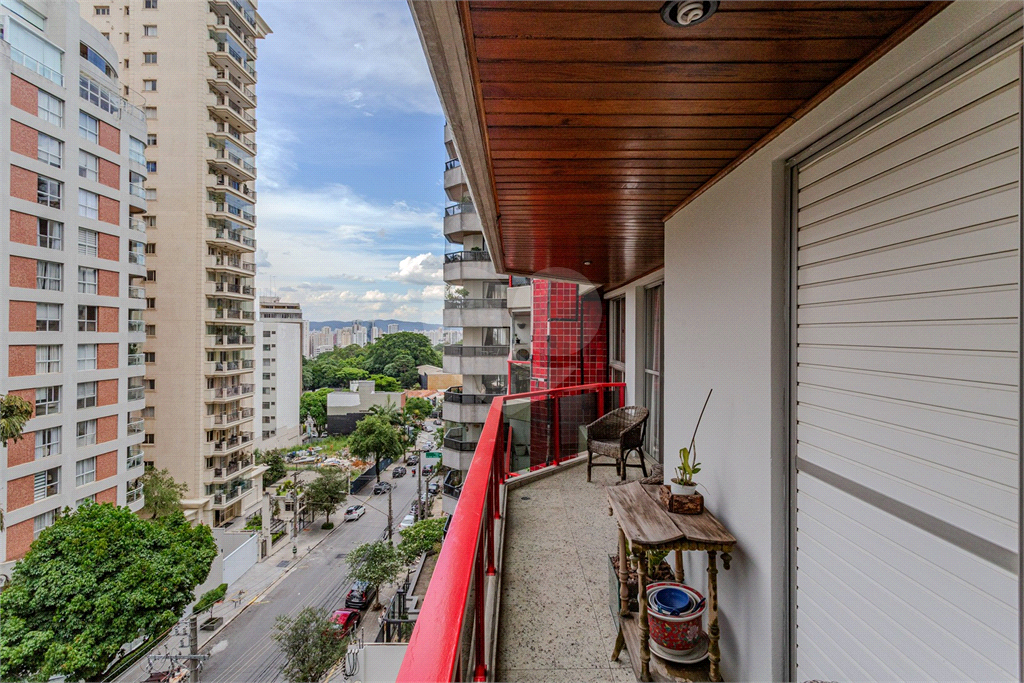 Apártamento - Perdizes - 4 Dormitórios - 170 m²