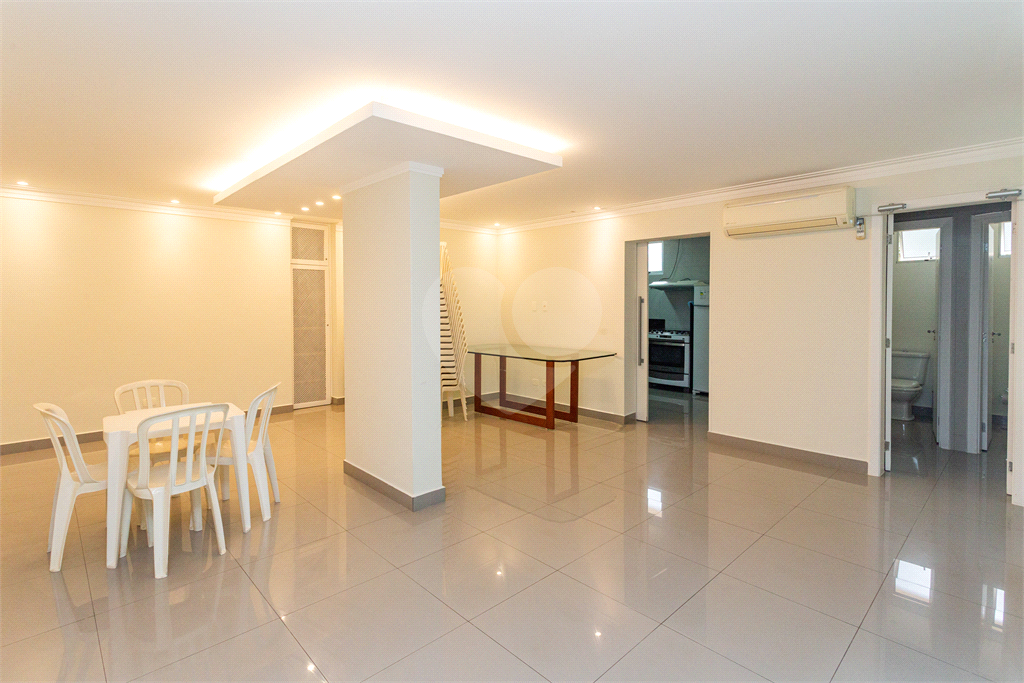 Apártamento - Perdizes - 3 Dormitórios - 156 m²