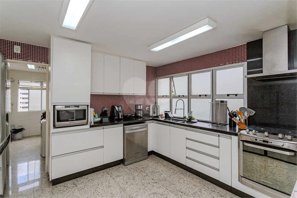 Apártamento - Perdizes - 4 Dormitórios - 170 m²