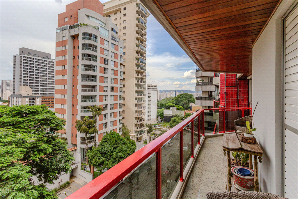 Apártamento - Perdizes - 4 Dormitórios - 170 m²