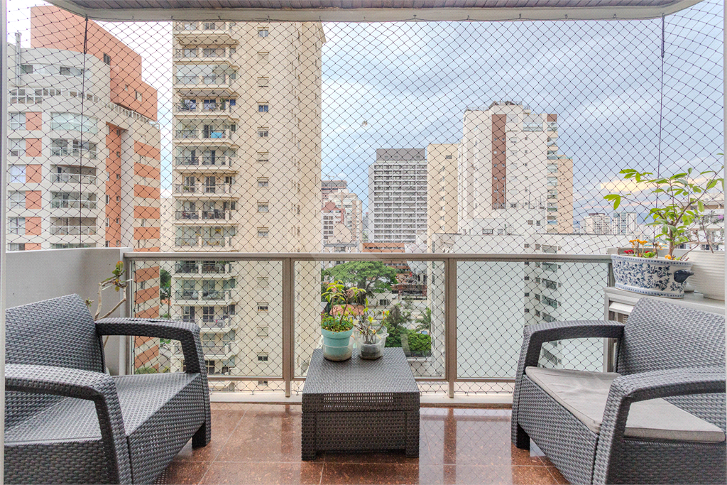 Apártamento - Perdizes - 3 Dormitórios - 156 m²