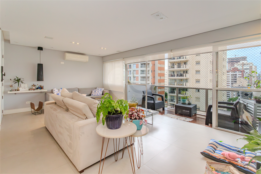 Apártamento - Perdizes - 3 Dormitórios - 156 m²