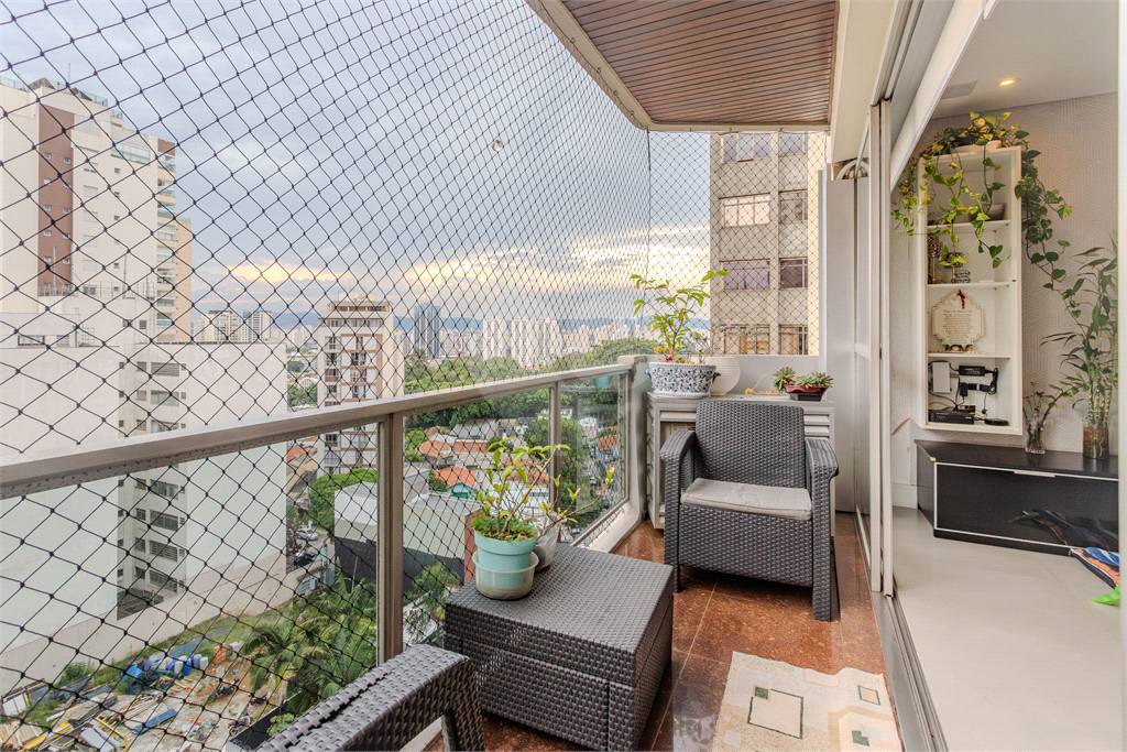 Apártamento - Perdizes - 3 Dormitórios - 156 m²