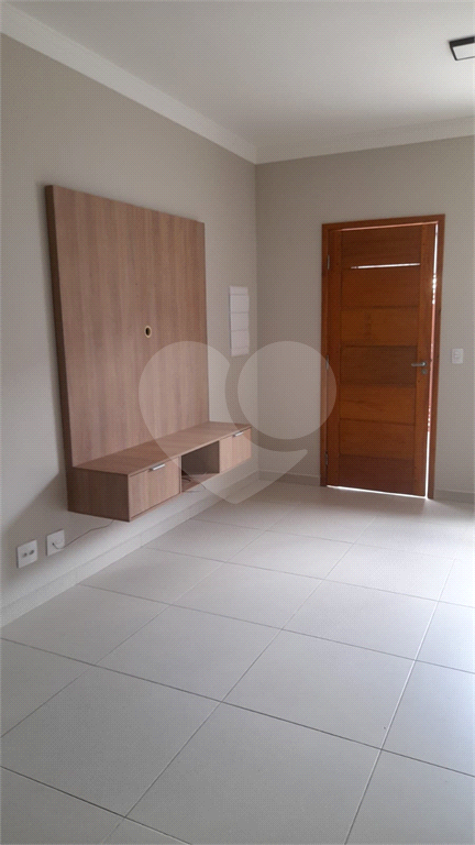 Sobrado para aluguel ou compra  com 3 quartos/suítes  2 vagas no Bairro da Água Fria