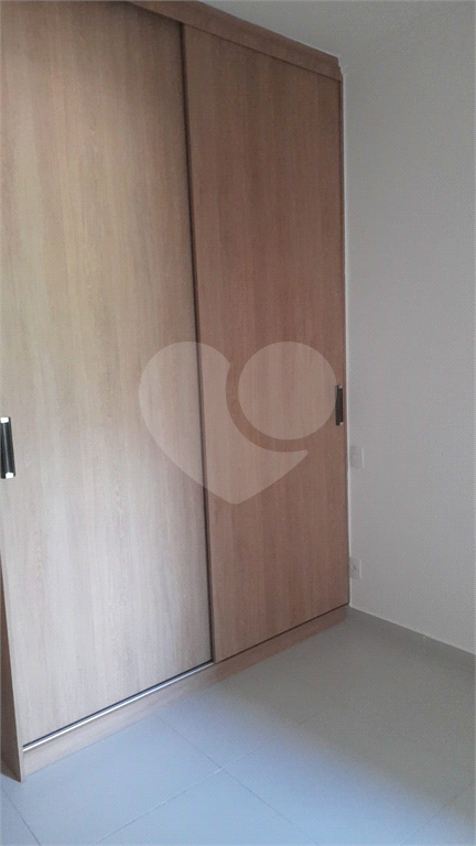 Sobrado para aluguel ou compra  com 3 quartos/suítes  2 vagas no Bairro da Água Fria