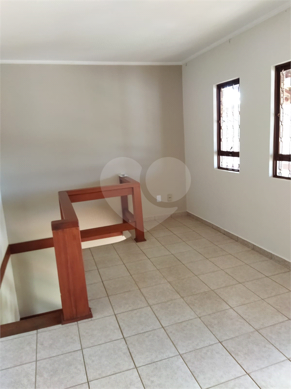 Sobrado à venda com 3 quartos, 227m² - Foto 18