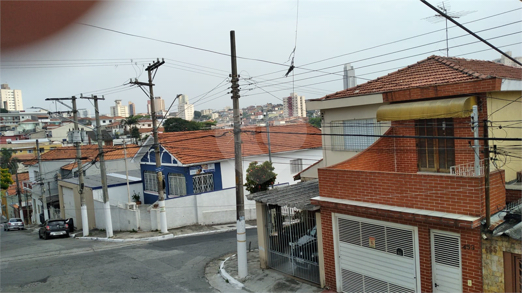 Casa á venda na  Vila Nivi- 200 m² sendo (20 x 10) , 2 casas e 2 salões 