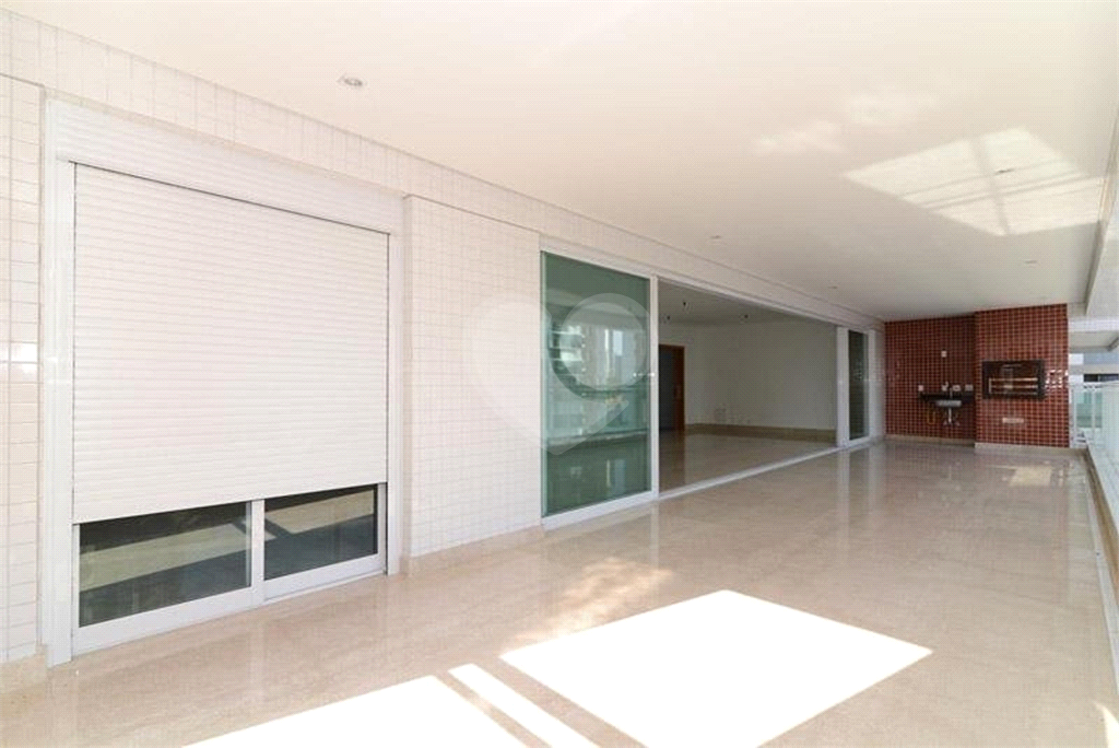 Apartamento no Jardim Analia Franco com 3 suites master com closet e terraço privativo 5 vagas
