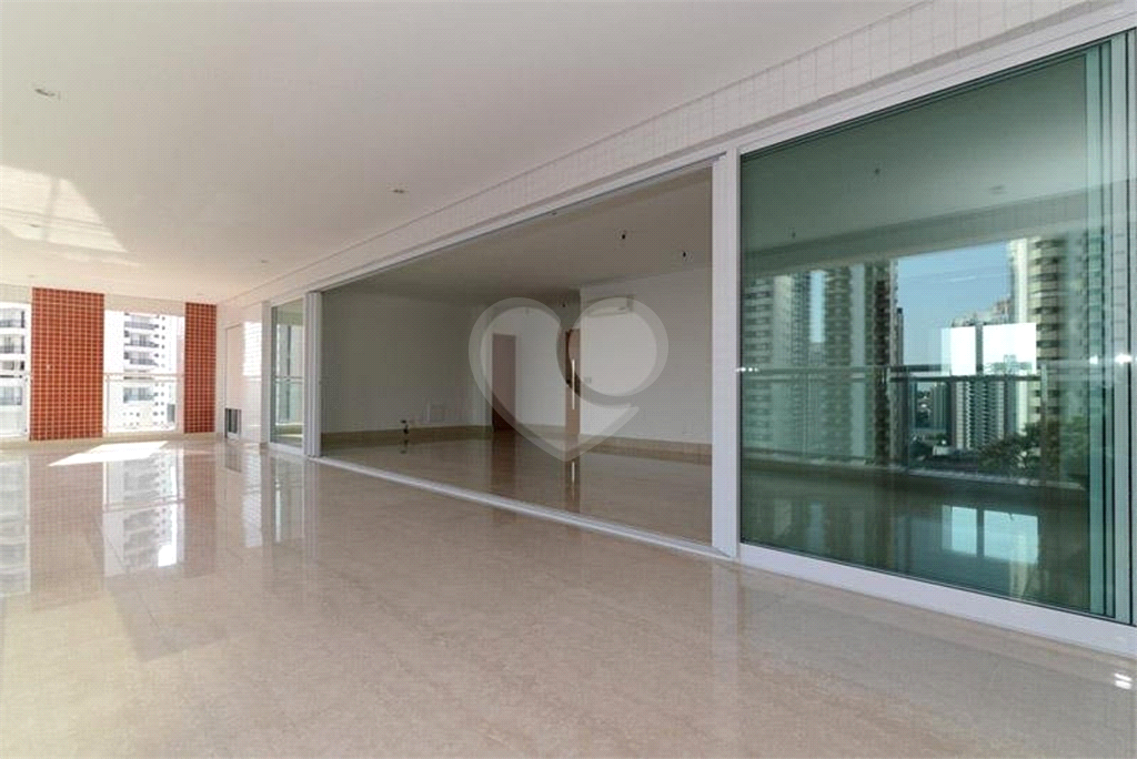 Apartamento no Jardim Analia Franco com 3 suites master com closet e terraço privativo 5 vagas