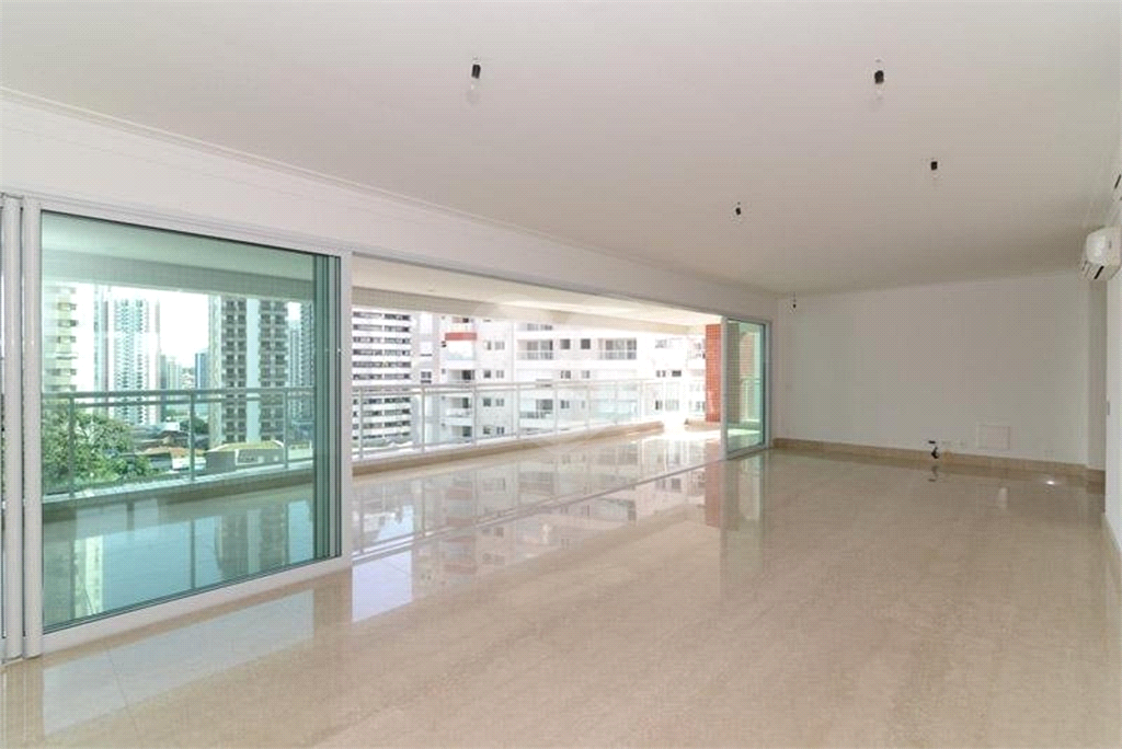 Apartamento no Jardim Analia Franco com 3 suites master com closet e terraço privativo 5 vagas