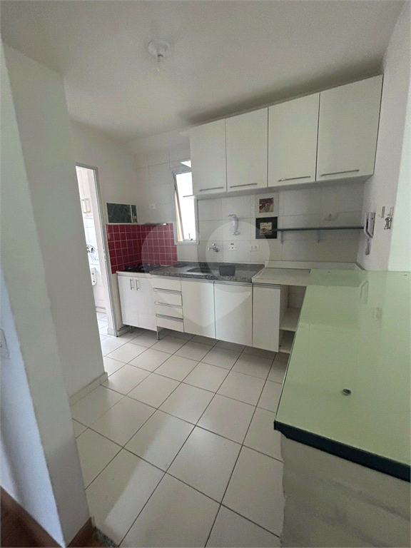 Apartamento há 500 metros do Metrô