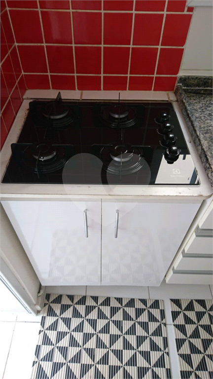 Apartamento há 500 metros do Metrô