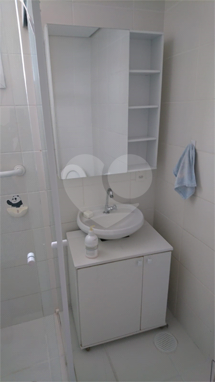 Apartamento há 500 metros do Metrô