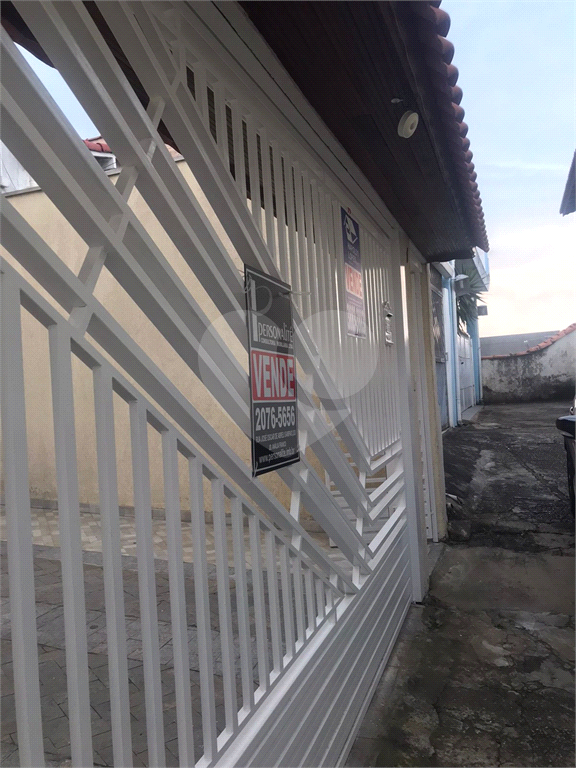 Sobrado amplo bem localizado!