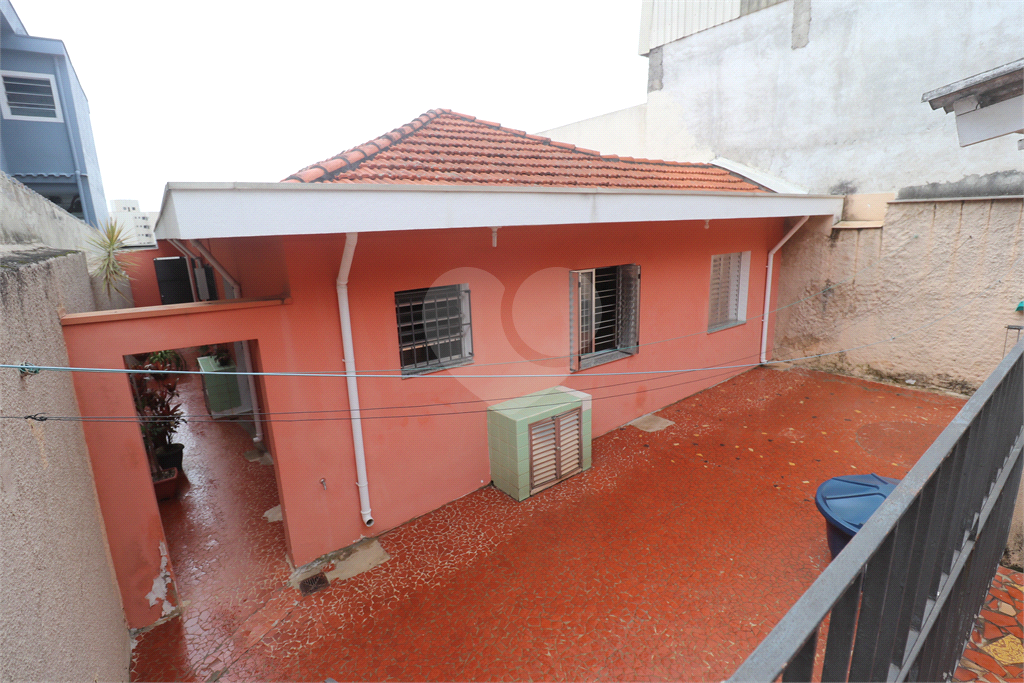 Linda casa com 3 dormitórios, sendo 1 suíte, e 1 vaga na Vila Gustavo. 