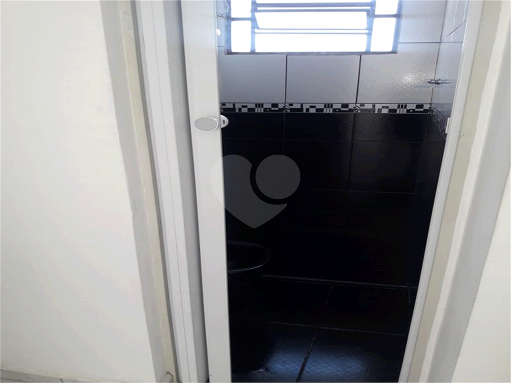 Apartamento localizado na Av. Coronel Sezefredo Fagundes 5169, no Condomínio Bosque Da Cantareira.