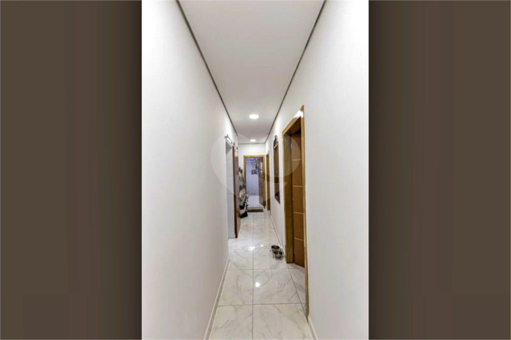 Apartamento com dois dormitórios Pari 