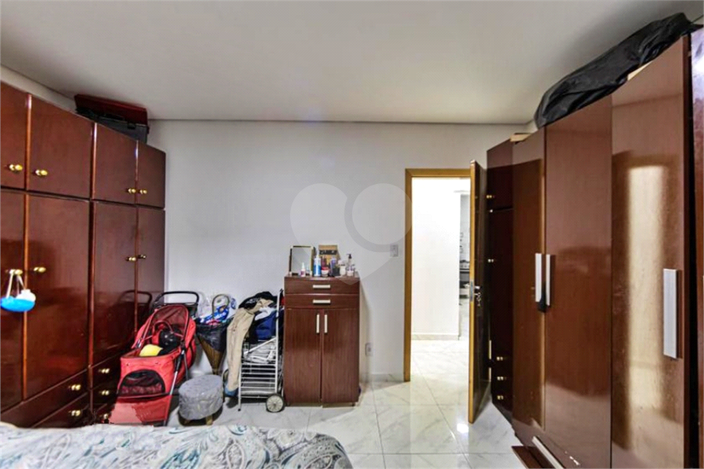 Apartamento com dois dormitórios Pari 