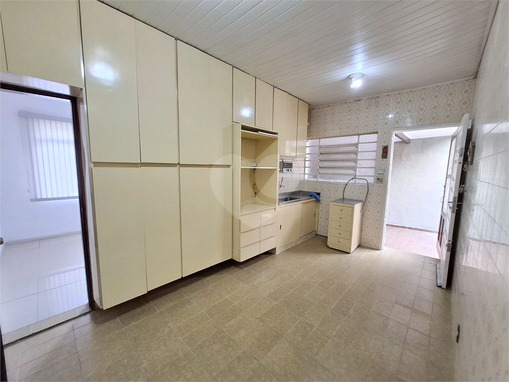 Casa à venda com 2 quartos, 125m² - Foto 6