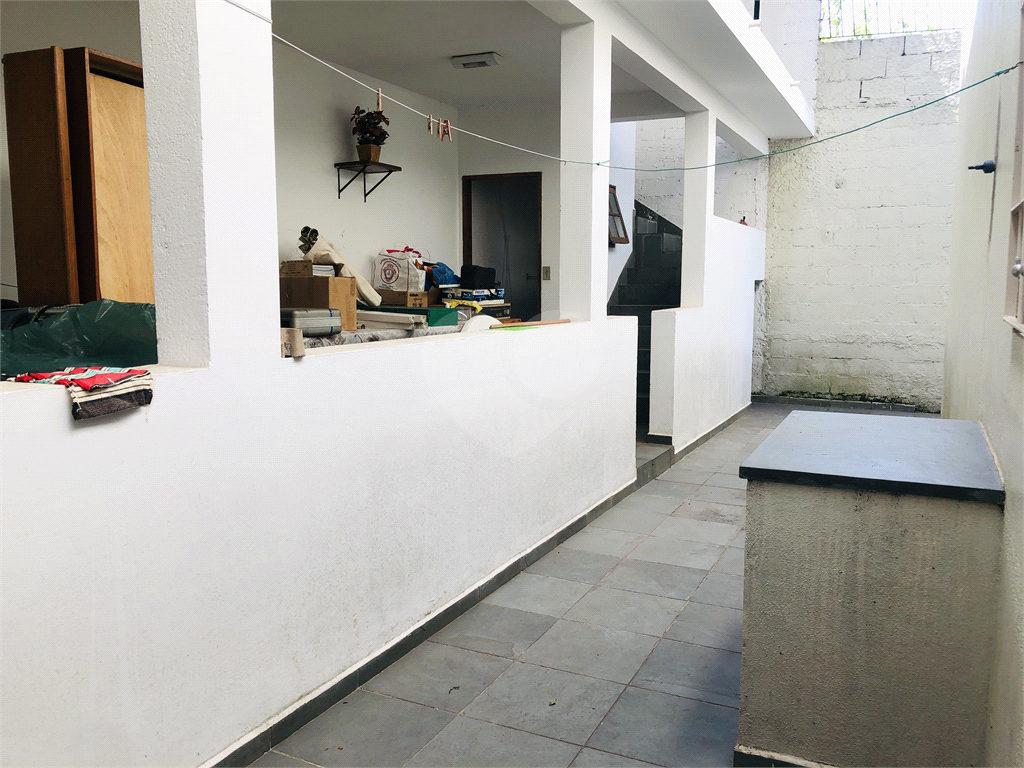 Sobrado Tremembé com 2 suites e 6 vagas de garagem