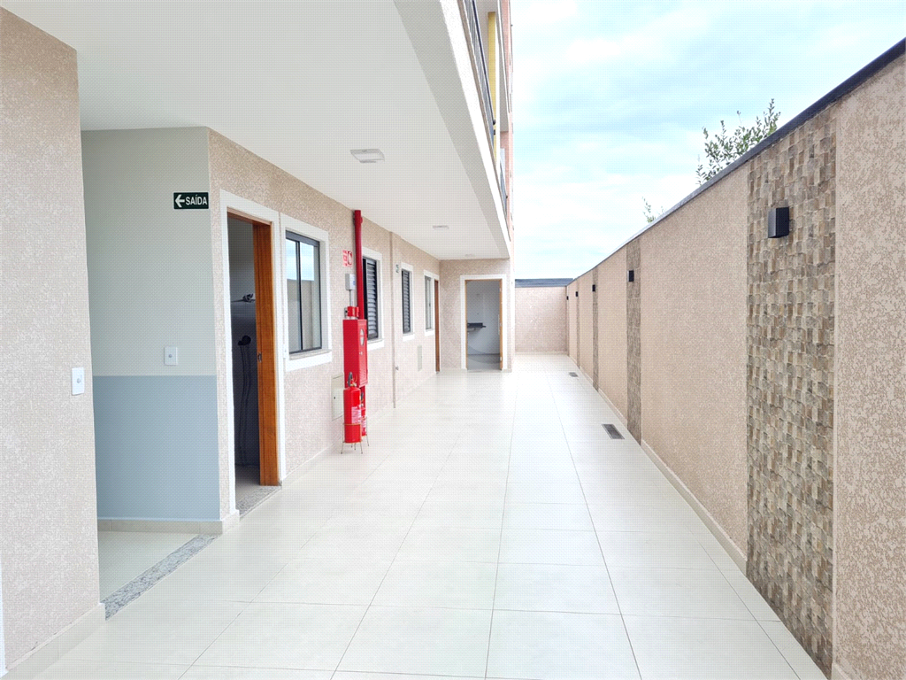 Apartamento a venda de 1 dorm. a 200metros do Trimais 