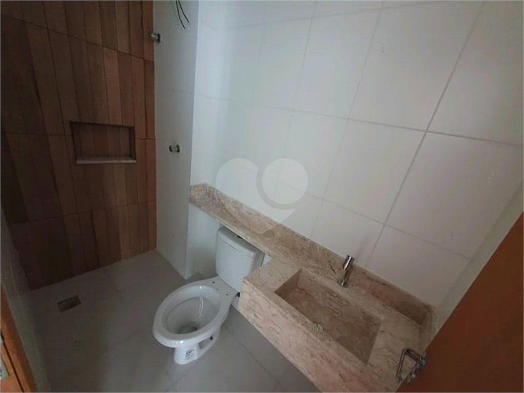 Apartamento a venda de 1 dorm. a 200metros do Trimais 