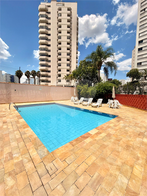 Apartamento na Avenida Braz Leme, Santana, com 2 dormitórios, 2 vagas -  banheiros 