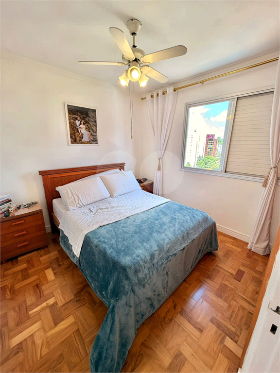 Apartamento na Avenida Braz Leme, Santana, com 2 dormitórios, 2 vagas -  banheiros 