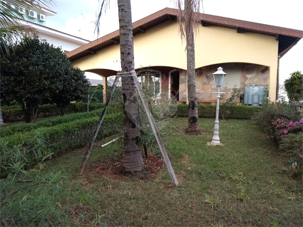 Casa à venda com 2 quartos, 361m² - Foto 11