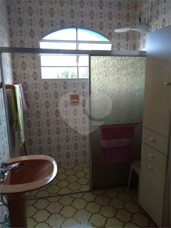Casa à venda com 2 quartos, 361m² - Foto 8