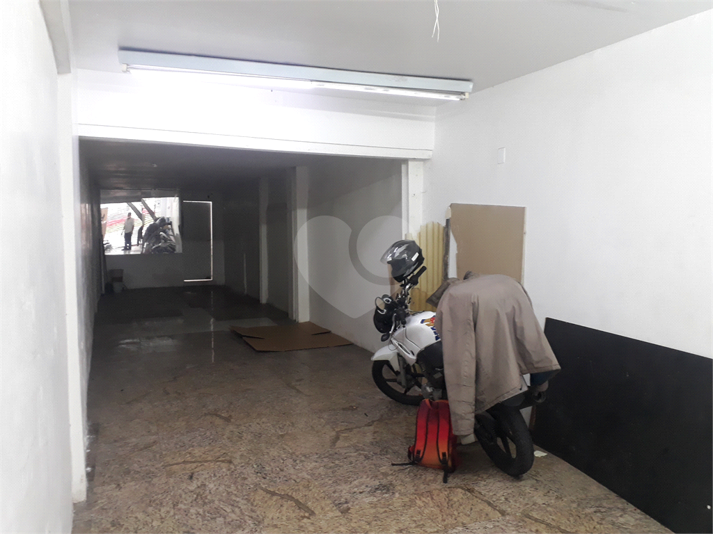 Prédio Inteiro à venda, 100m² - Foto 2