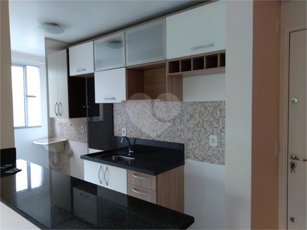 CONDOMÍNIO RESIDENCIAL PARQUE SAN GIULIO - Apartamento pronto para morar com 02 dormitórios. 